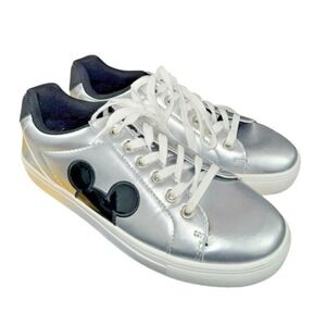 Disney Mickey Mouse Sneakers Womens 9 Pre-Owned Low Silver Metallic Lace-Up Shoe